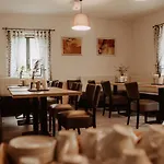Merica Guest house Bor